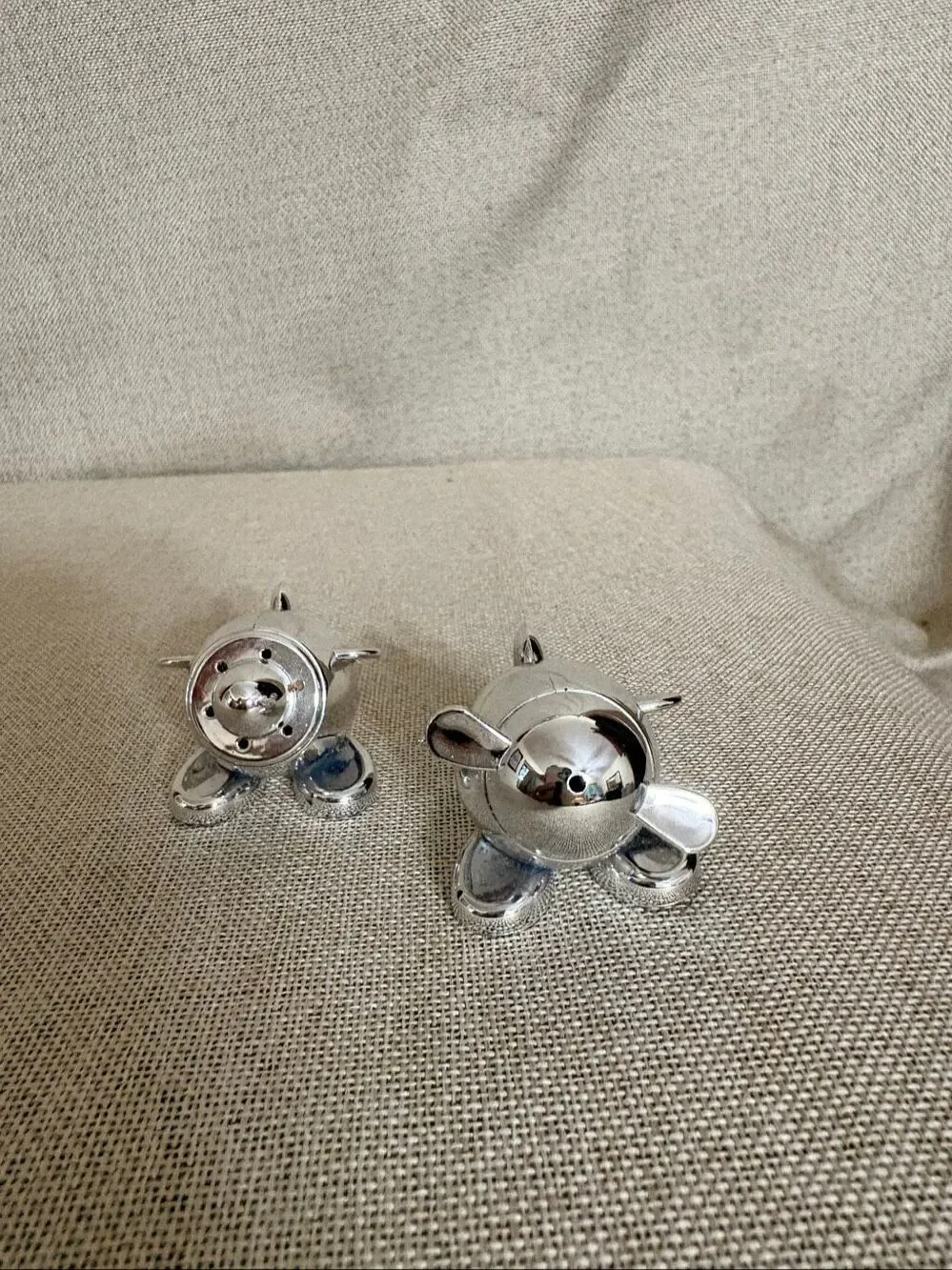 Virgin Atlantic Airplane Salt & Pepper Shakers Cruet Set Unused Airline Memorabi
